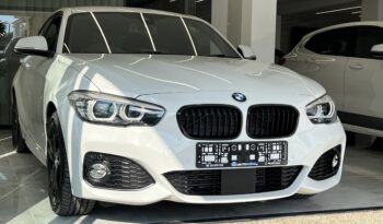 
									BMW 118D M SPORT full								