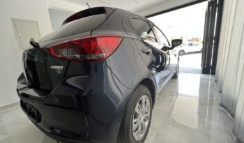 
									MAZDA 2 full								