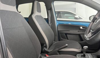 
									VW UP CROSS full								