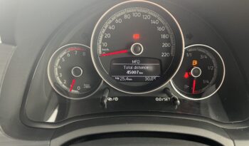 
									VW UP CROSS full								