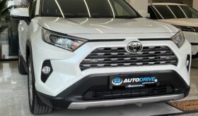 TOYOTA RAV4 2021