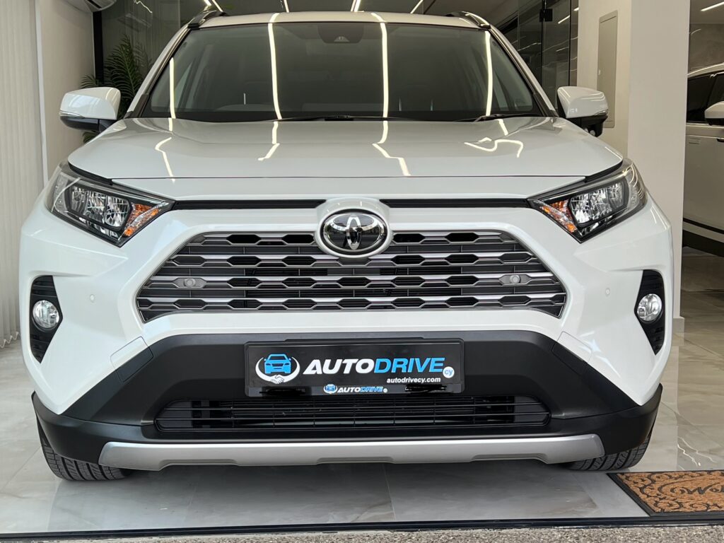 TOYOTA RAV4 2021