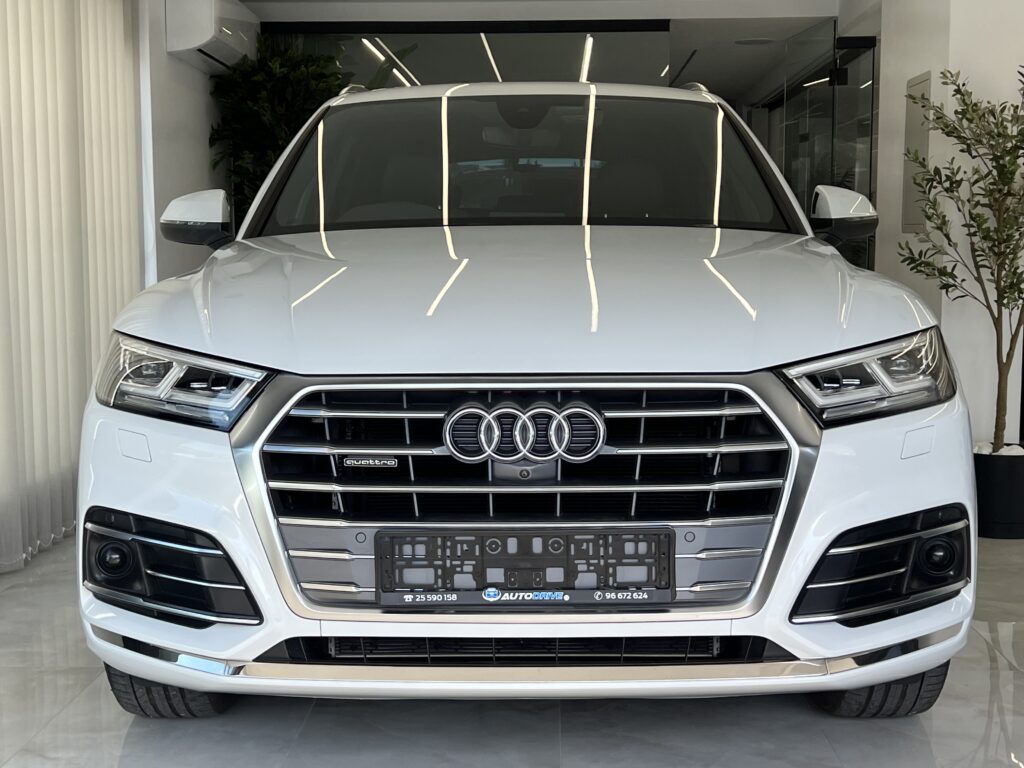 AUDI Q5 SLINE