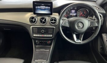 
									MERCEDES BENZ GLA220 full								