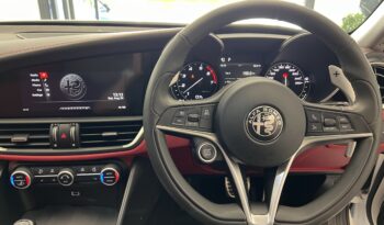 
									ALFA ROMEO GIULIA VELOCE full								