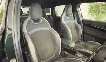 
									MINI COUNTRYMAN JCW full								