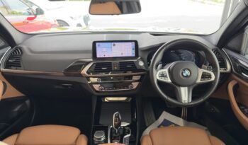
									BMW X3 xDrive30e Plug-in Hybrid full								