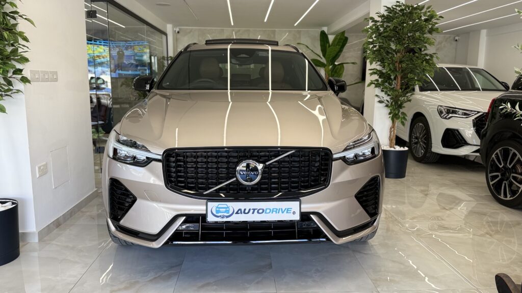 VOLVO XC60 2023 RECHARGE