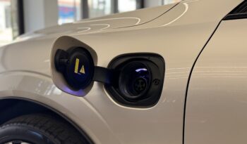 
									VOLVO XC60 2023 RECHARGE full								