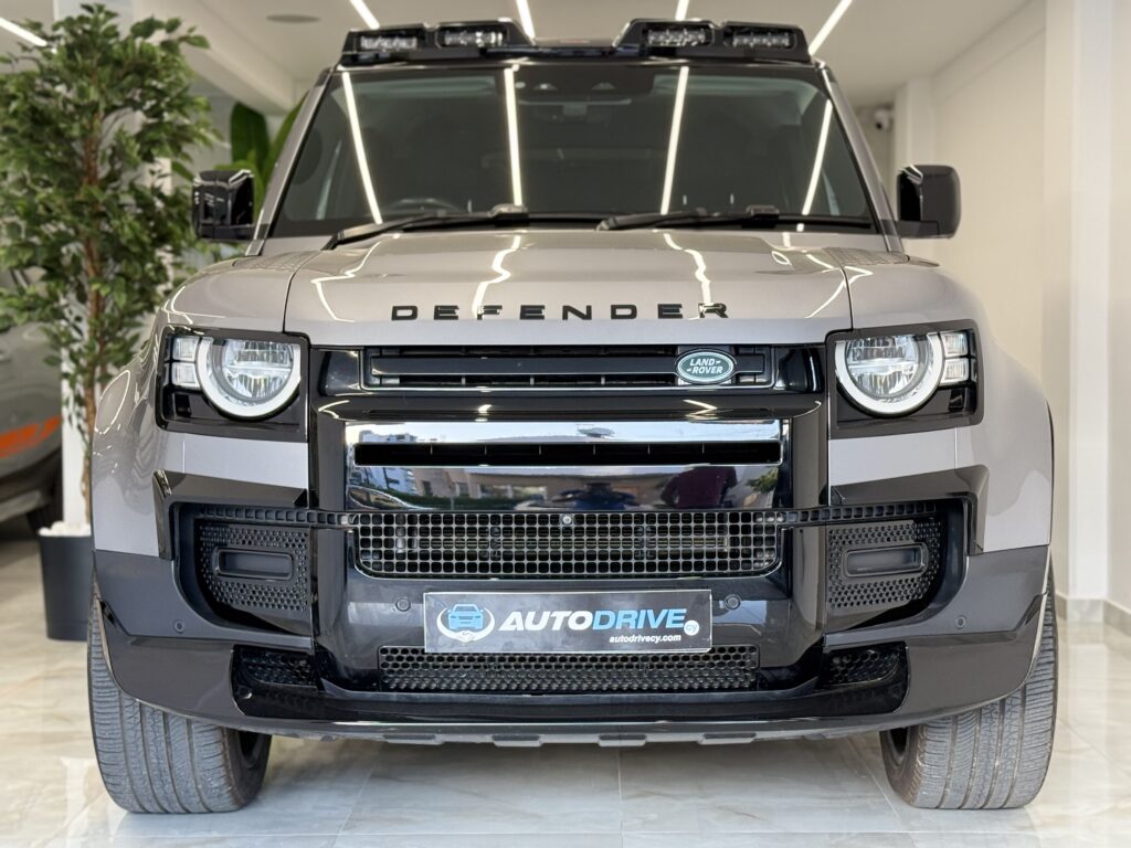 Land Rover Defender 110 First Edition