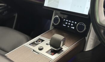 
									LAND ROVER RANGE ROVER full								
