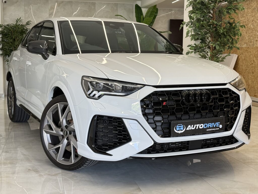 AUDI RSQ3 2023