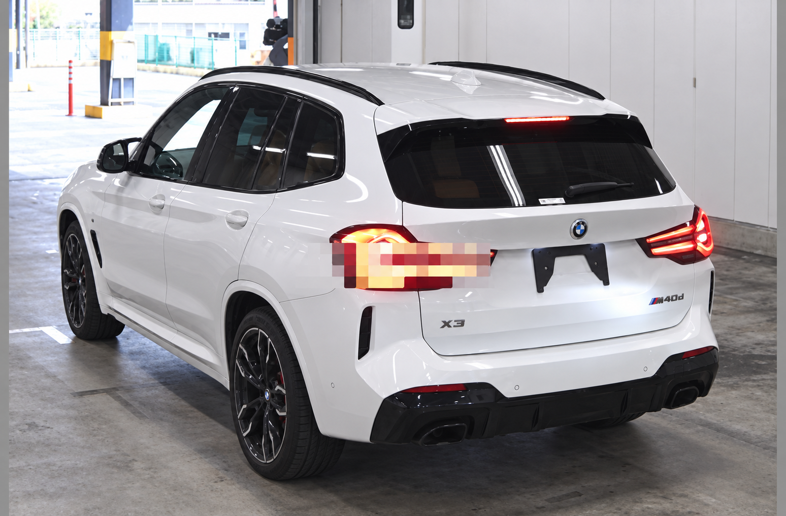 BMW X3 40d photo 3