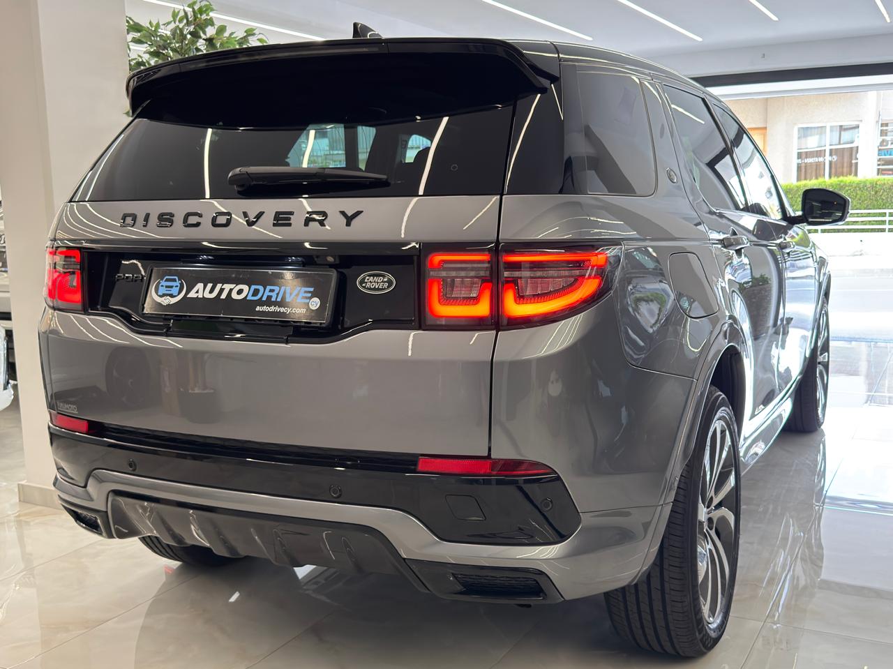 LAND ROVER DISCOVERY SPORT photo 6