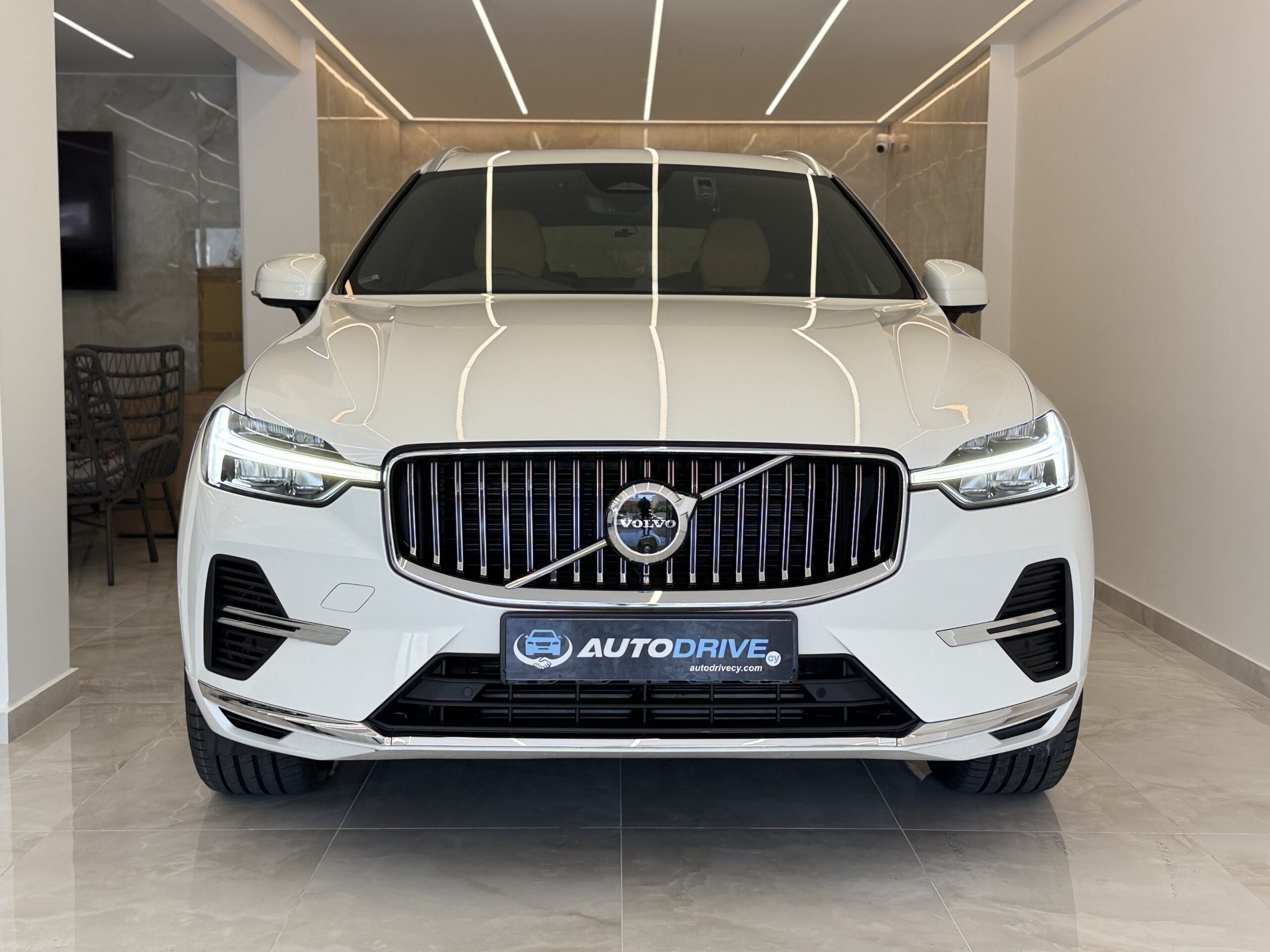 VOLVO XC60 T8 photo 4